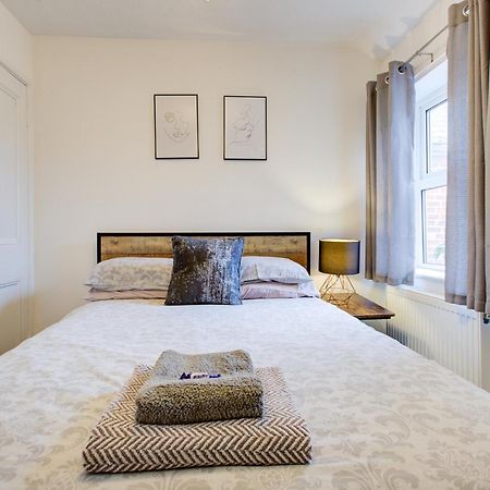 'Number 11' Central Colchester - Super Convenient 2 X Double Bed 1 X Single Bed Cottage Plus Office & Garden, 8 Min Walk Nth Station & Town Ctr, 2 Min Walk Local Shops & Restaurants Exterior foto