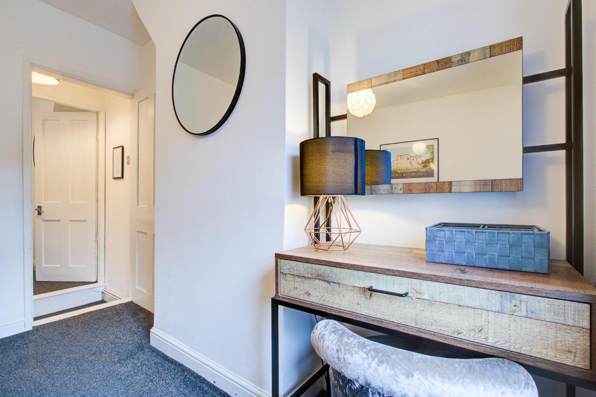 'Number 11' Central Colchester - Super Convenient 2 X Double Bed 1 X Single Bed Cottage Plus Office & Garden, 8 Min Walk Nth Station & Town Ctr, 2 Min Walk Local Shops & Restaurants Exterior foto