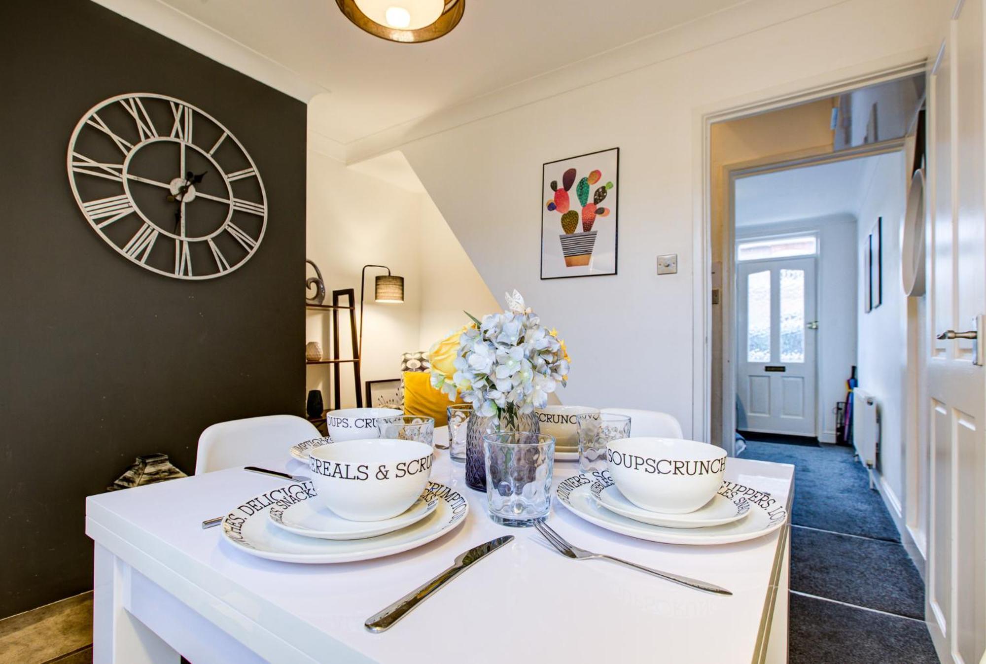 'Number 11' Central Colchester - Super Convenient 2 X Double Bed 1 X Single Bed Cottage Plus Office & Garden, 8 Min Walk Nth Station & Town Ctr, 2 Min Walk Local Shops & Restaurants Exterior foto